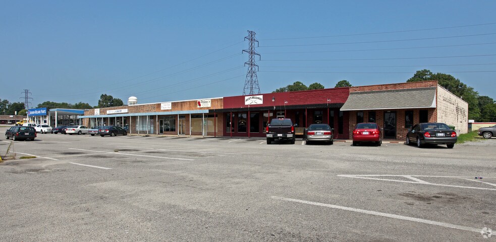 1010-1032 E 10th St, Roanoke Rapids, NC for sale - Building Photo - Image 1 of 1