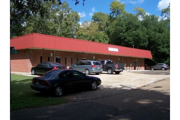 119 S Oak St, Raymond, MS for sale Primary Photo- Image 1 of 1
