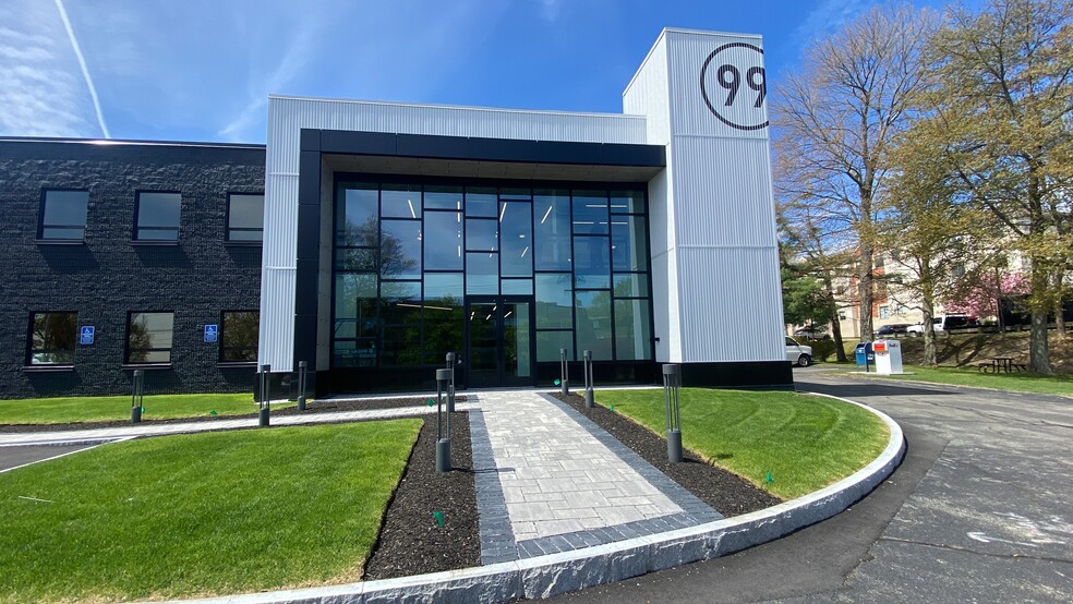 99 S Bedford St, Burlington, MA for lease - Building Photo - Image 1 of 9