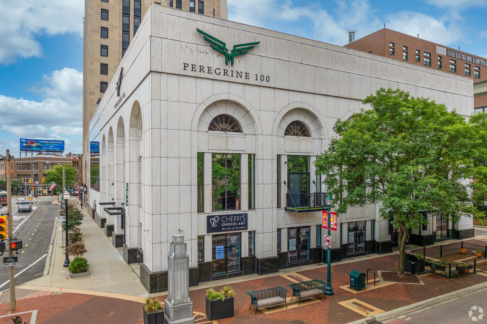 108 E Michigan Ave, Kalamazoo, MI for sale Primary Photo- Image 1 of 1