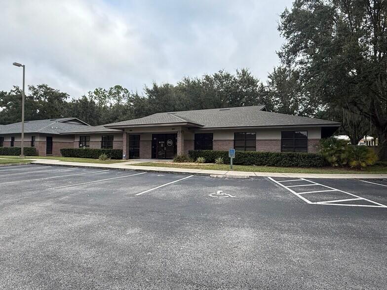 3220 SW 31st Rd, Ocala, FL for lease - Building Photo - Image 1 of 2