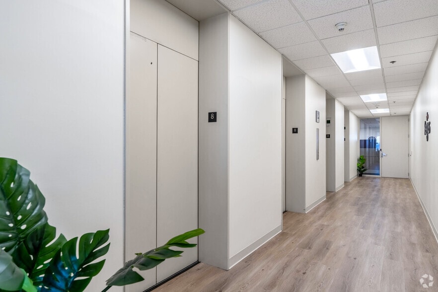 1500 Main St, Springfield, MA for lease - Interior Photo - Image 2 of 17