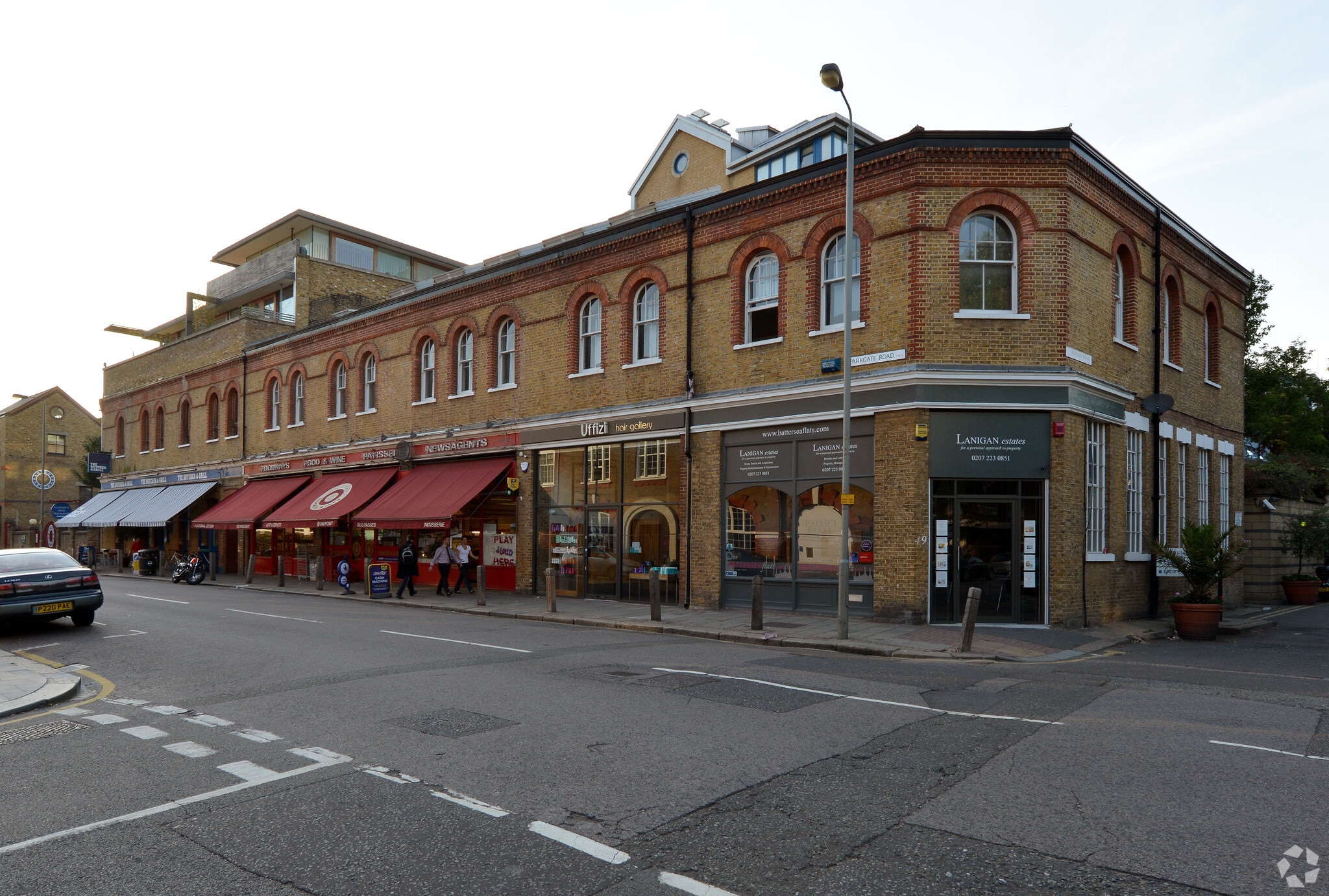 39-49 Parkgate Rd, London for sale Primary Photo- Image 1 of 1