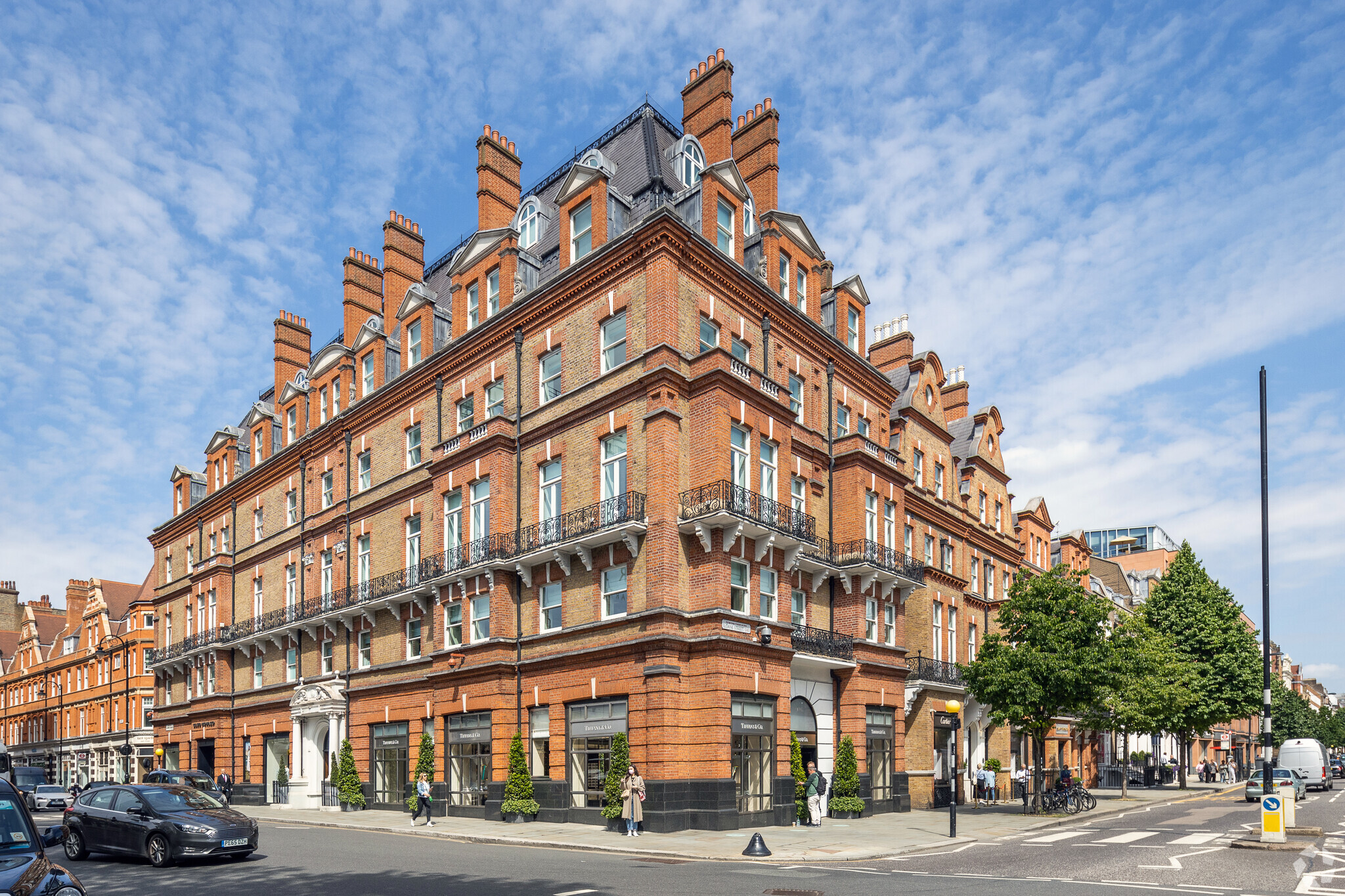 15-16 Sloane Sq, London for lease Primary Photo- Image 1 of 14