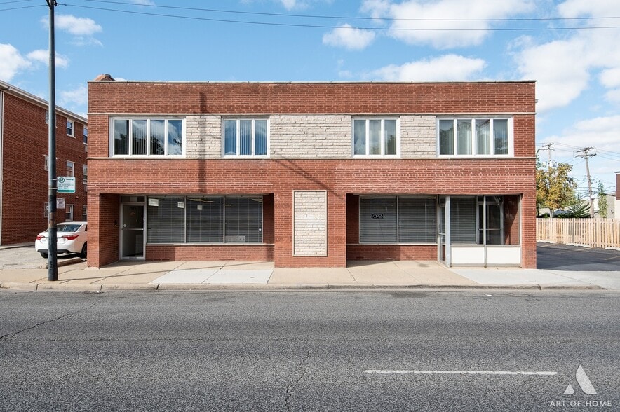 7922 S Pulaski Rd, Chicago, IL for sale - Primary Photo - Image 1 of 24