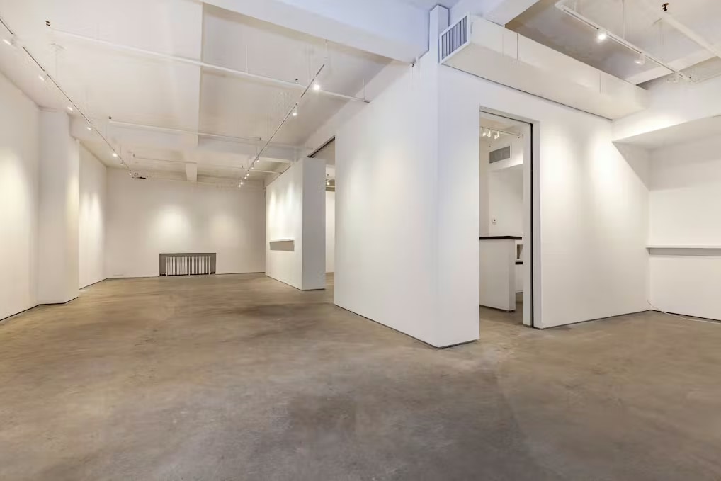 529-535 W 20th St, New York, NY for lease Interior Photo- Image 1 of 6