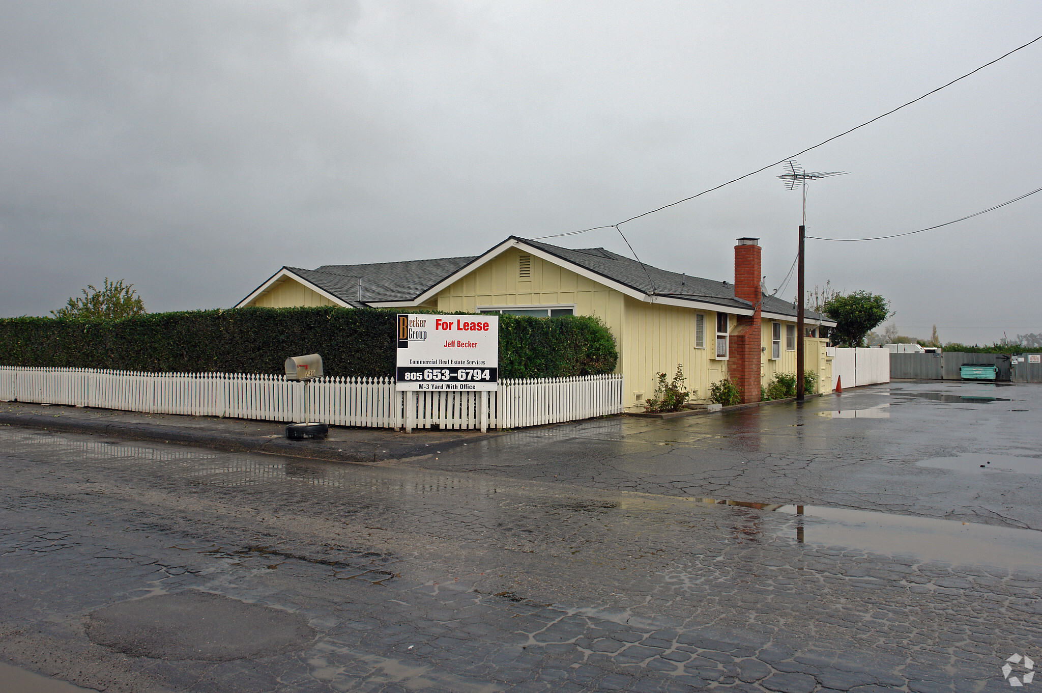 730-734 Mission Rock Rd, Santa Paula, CA for sale Primary Photo- Image 1 of 1