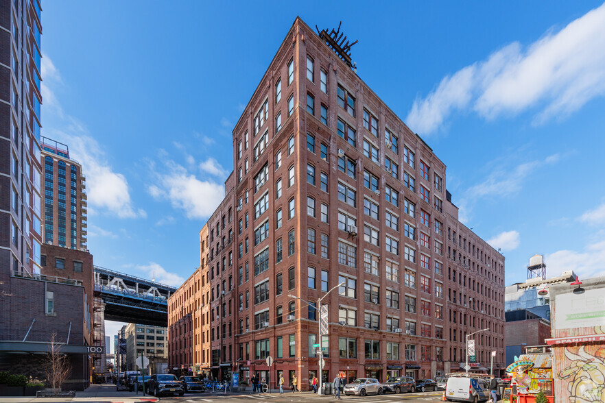 58-78 Jay St, Brooklyn, NY for lease - Building Photo - Image 1 of 17