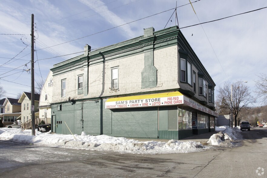 1034 Bridge St NW, Grand Rapids, MI for sale - Building Photo - Image 1 of 1