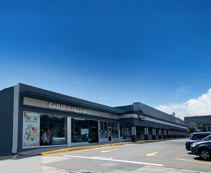 390 Westport Ave, Norwalk, CT for lease - Building Photo - Image 2 of 5