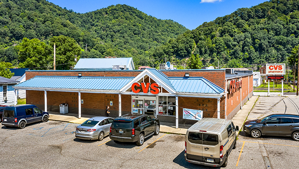 300 4th Ave, Montgomery, WV for sale Building Photo- Image 1 of 1