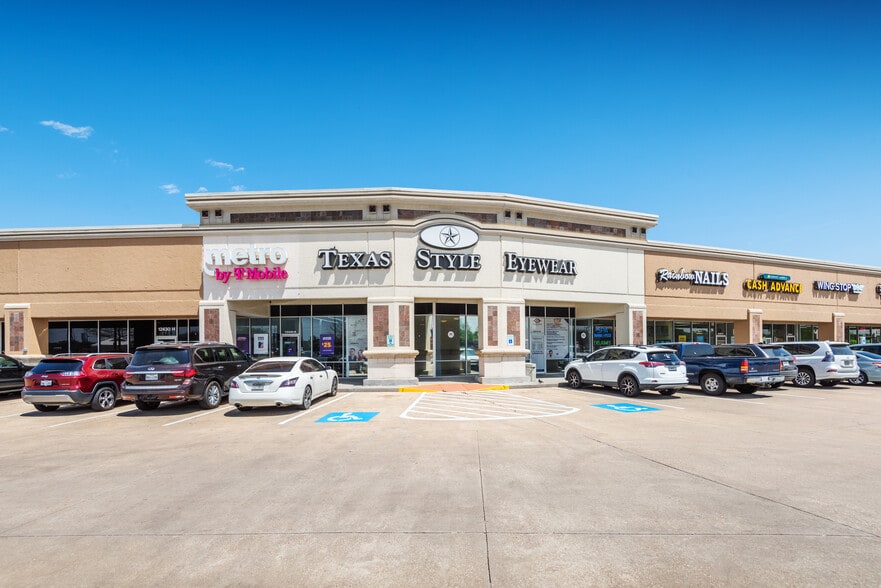 12430-12434 Tomball Pky, Houston, TX for lease - Building Photo - Image 3 of 5