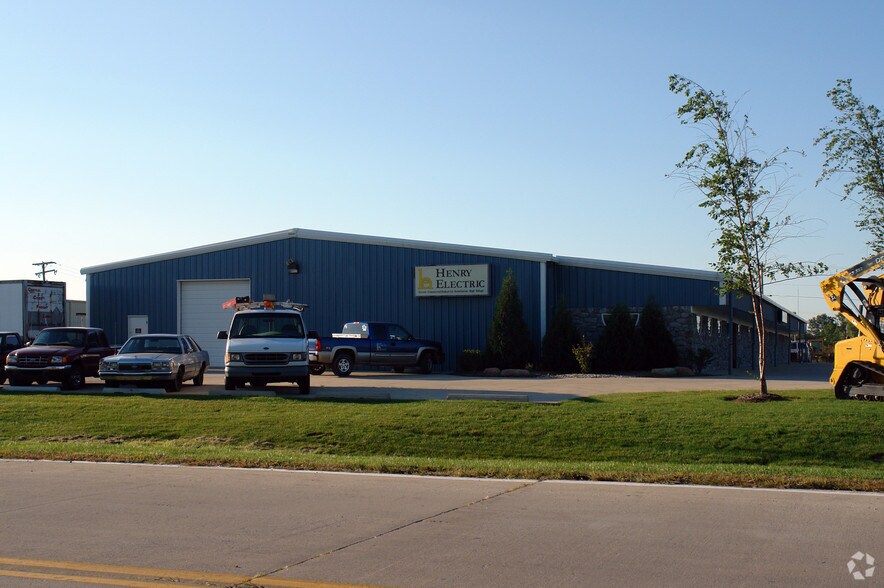 3709 Transportation Dr, Fort Wayne, IN for sale - Primary Photo - Image 1 of 1