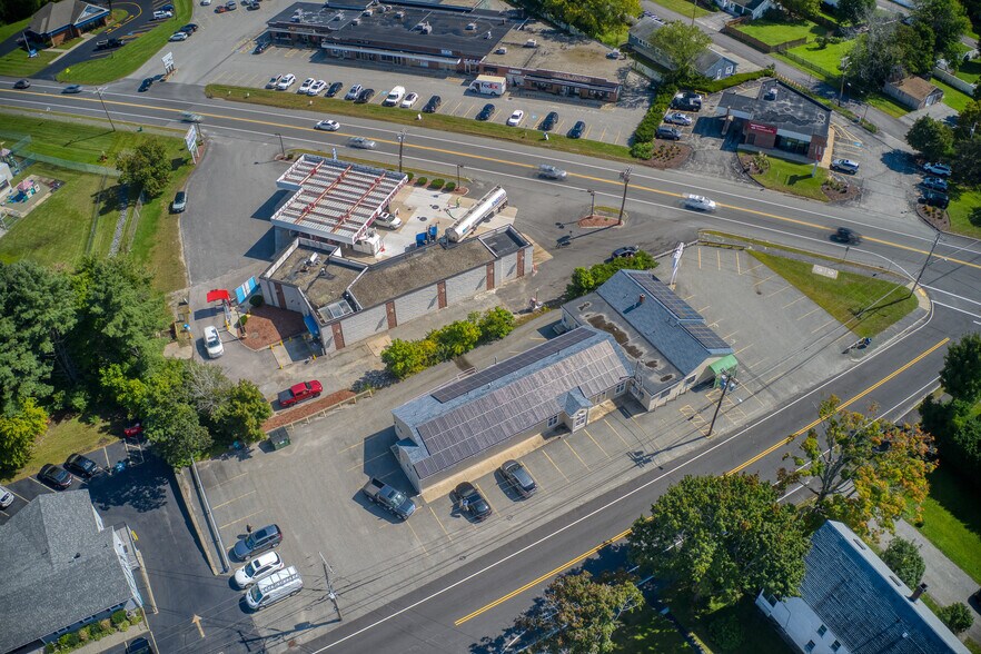 170 Pleasant St, North Andover, MA 01845