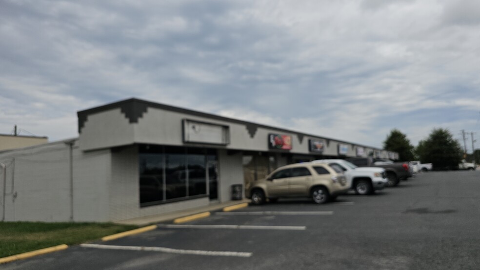 511-555 Morgan Mill Rd, Monroe, NC for lease - Building Photo - Image 2 of 13