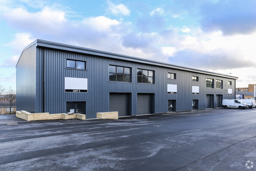 Gibbet St, Halifax for lease - Primary Photo - Image 1 of 3