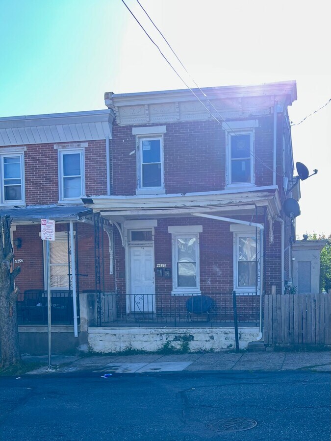 4625 Mulberry St, Philadelphia, PA 19124