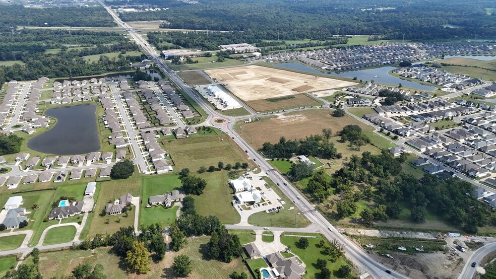 Hwy 44, Gonzales, LA for sale - Building Photo - Image 2 of 4