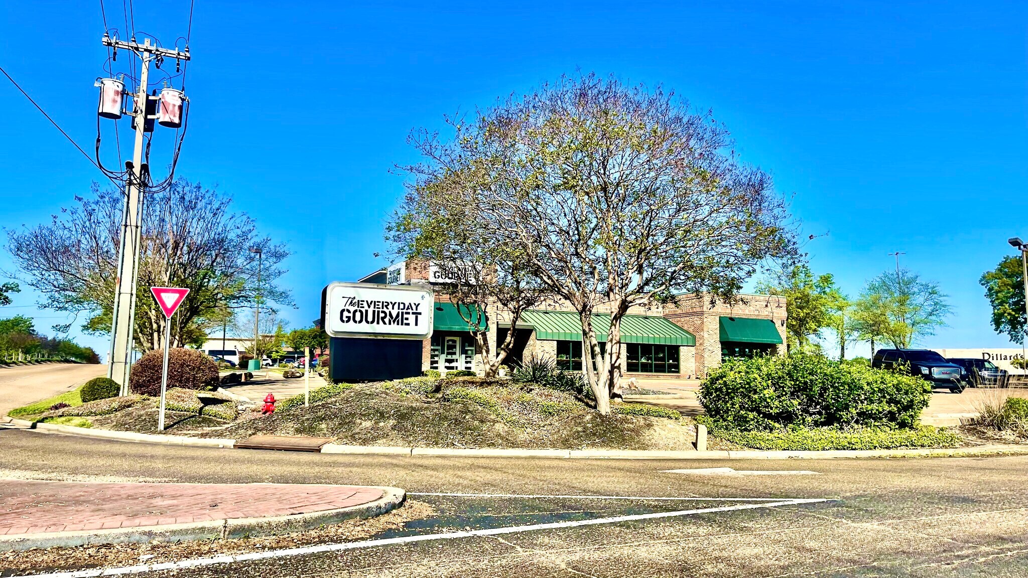 1270 E County Line Rd, Ridgeland, MS 39157 Everyday Gourmet