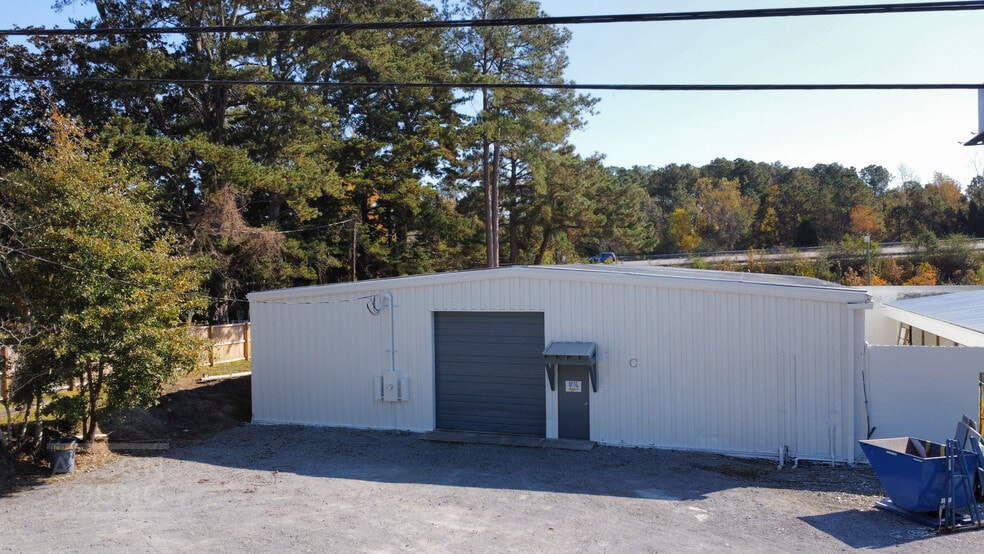 401 E 1st North St, Summerville, SC for lease - Building Photo - Image 1 of 8