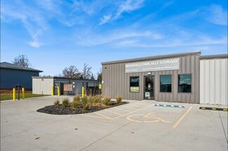 More details for 1101 Lincoln way, Marshalltown, IA - Specialty for Sale