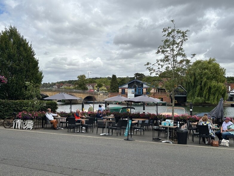 Units 1-2 Thameside, Henley On Thames for lease - Building Photo - Image 3 of 4