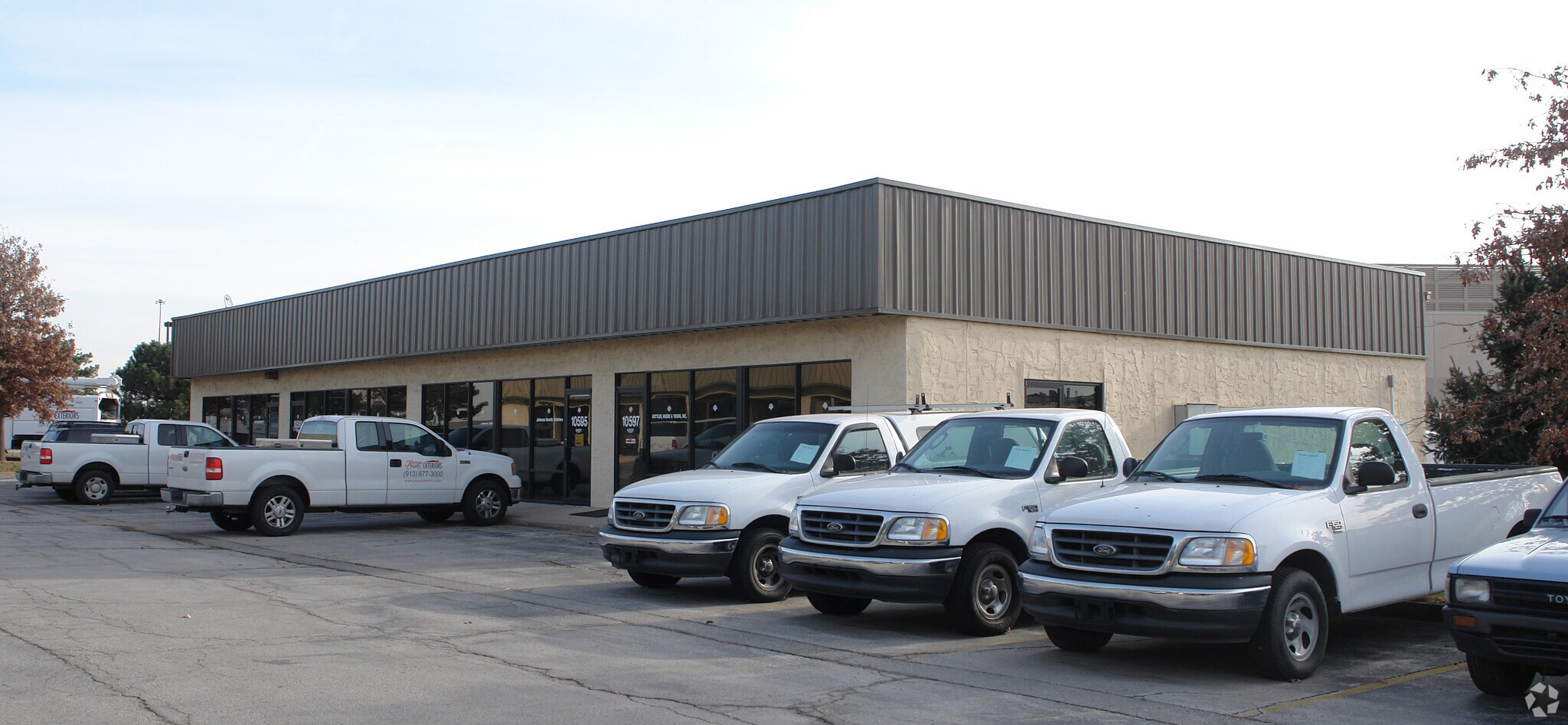 10591-10597 Widmer Rd, Lenexa, KS for sale Primary Photo- Image 1 of 1