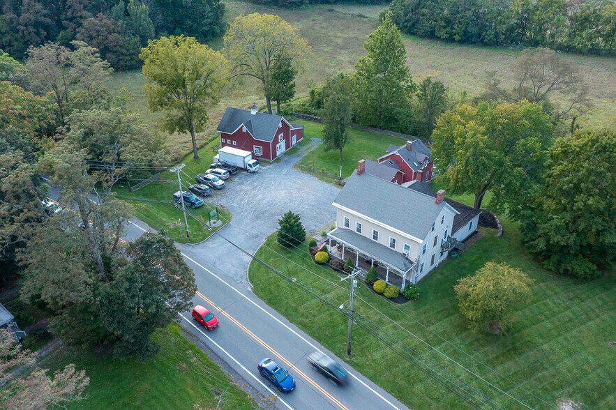 2321 Route 9D, Wappingers Falls, NY for sale - Building Photo - Image 1 of 1