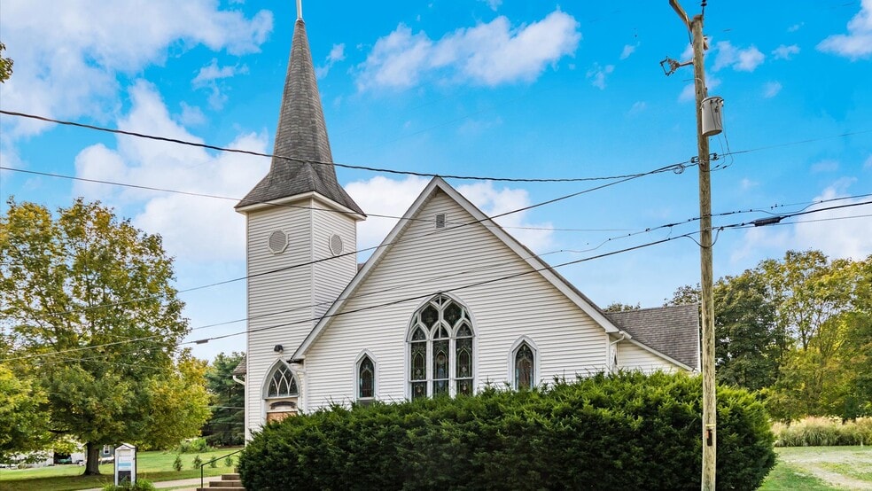 5831 Canal NE Rd, Pleasantville, OH for sale - Building Photo - Image 3 of 8