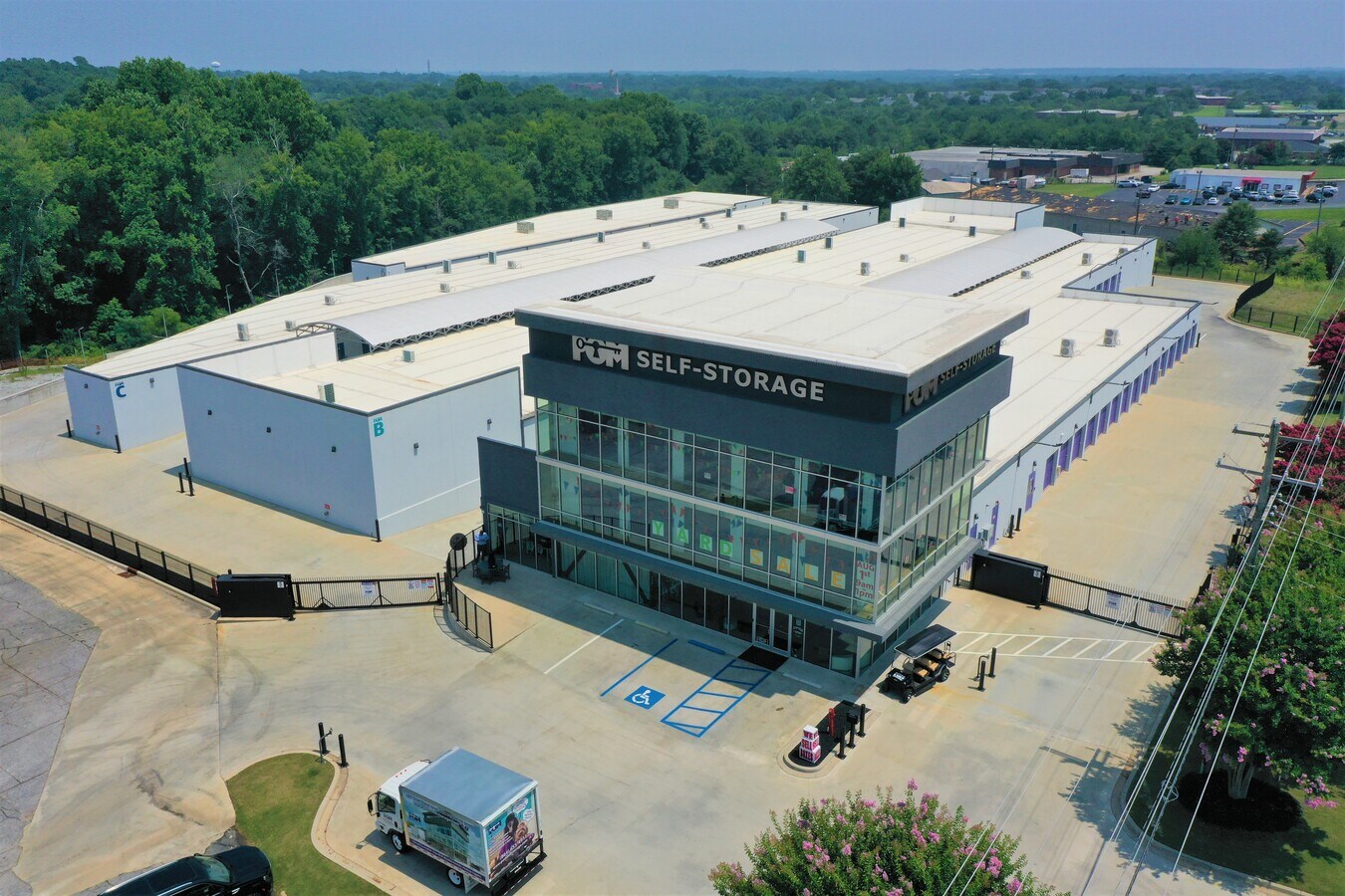 207 S Rd, Greer, SC 29650