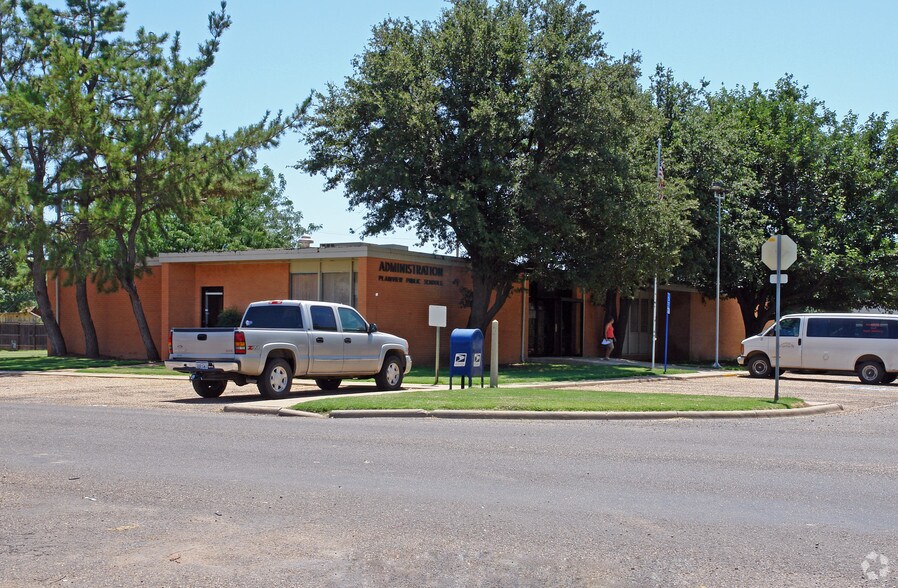 912 Portland St, Plainview, TX for sale - Primary Photo - Image 1 of 1