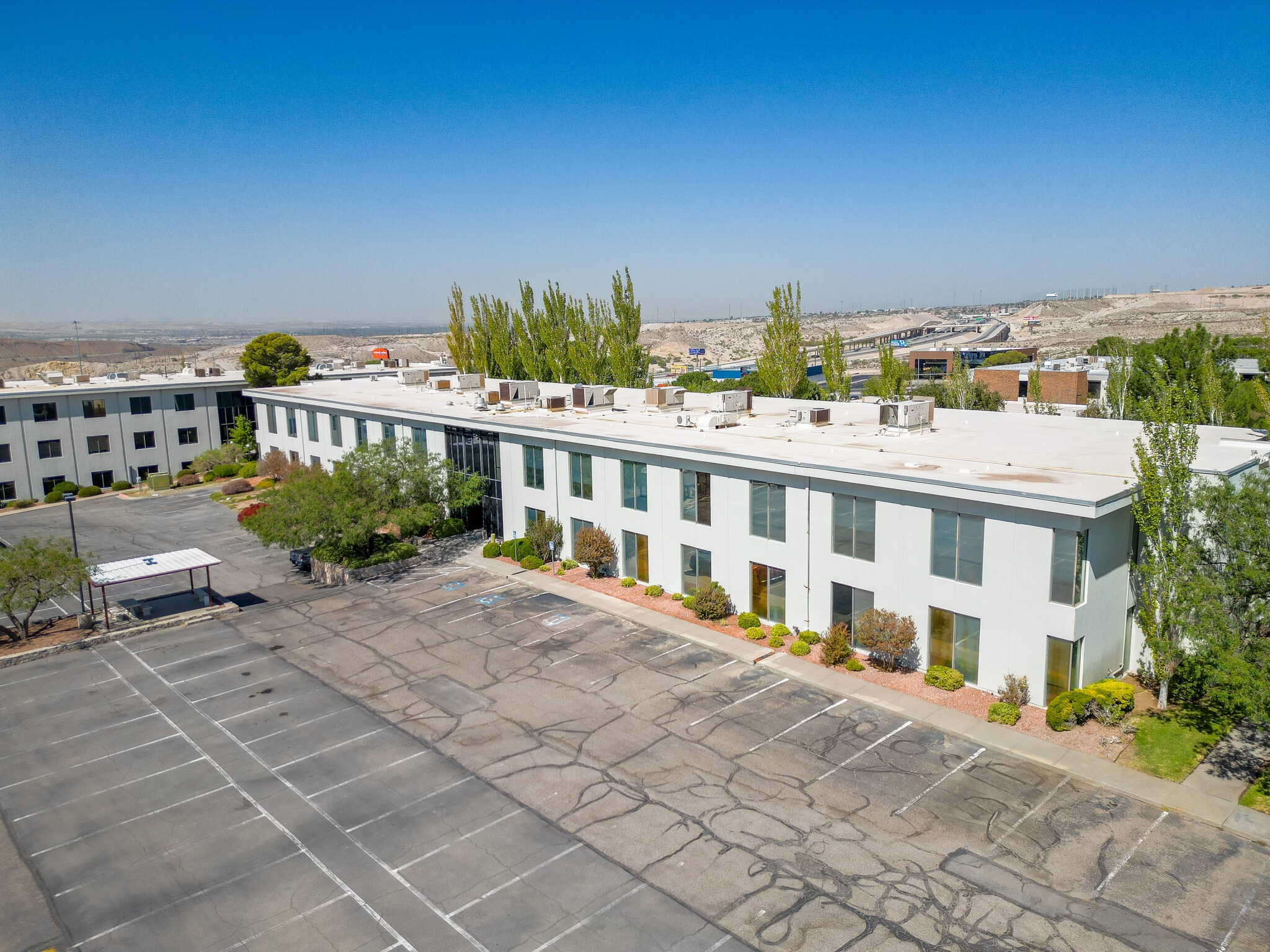 4110 Rio Bravo Dr, El Paso, TX for lease Interior Photo- Image 1 of 3