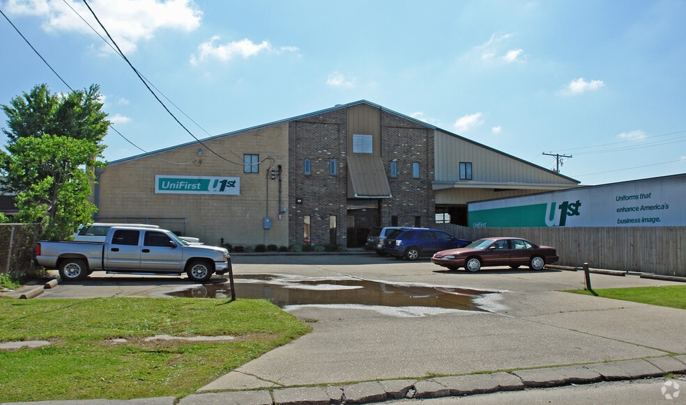 2744 Lexington Ave, Kenner, LA for lease - Building Photo - Image 2 of 9