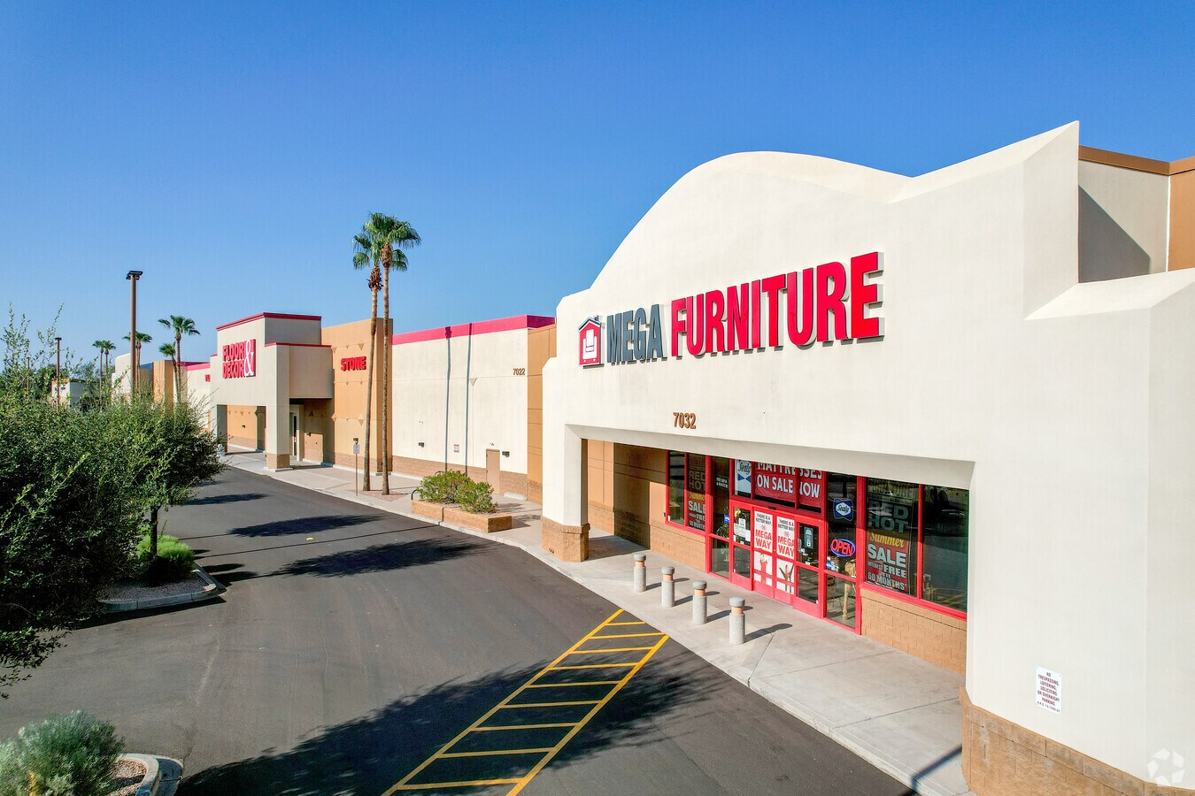 70127040 E Hampton Rd, Mesa, AZ 85209 Mesa Pavilions