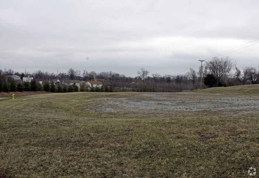 2695 S Old Highway 94, Saint Charles, MO for sale - Building Photo - Image 2 of 3