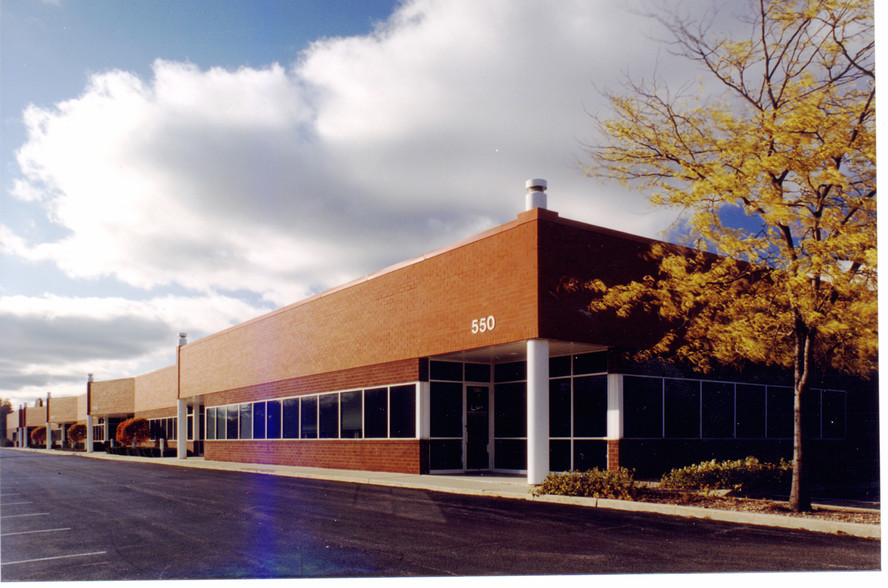 410-550 E Route 22, Lake Zurich, IL for lease - Building Photo - Image 1 of 3