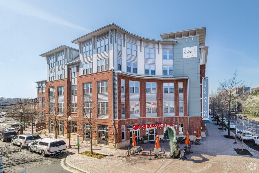 1800 Wilson Blvd, Arlington, VA for sale - Primary Photo - Image 1 of 1