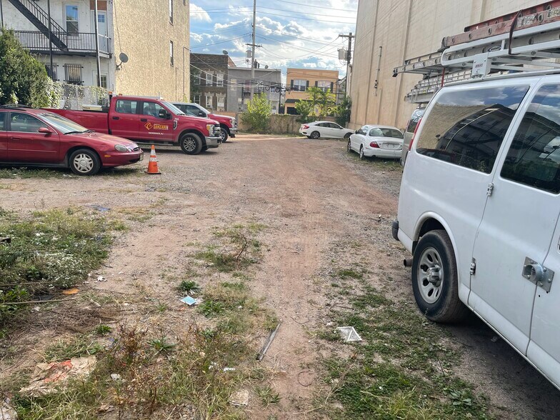 294 Chestnut St, Newark, NJ for sale - Building Photo - Image 2 of 4