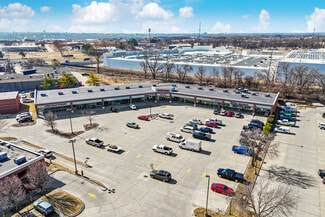 More details for 3880-3928 NW Urbandale Dr, Urbandale, IA - Retail for Lease