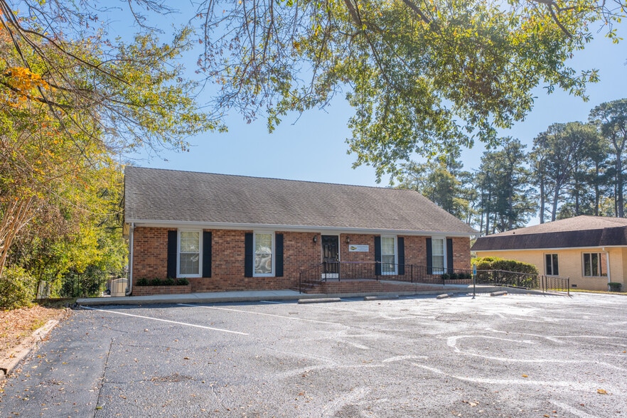306 Laurens St NW, Aiken, SC for lease - Building Photo - Image 1 of 13