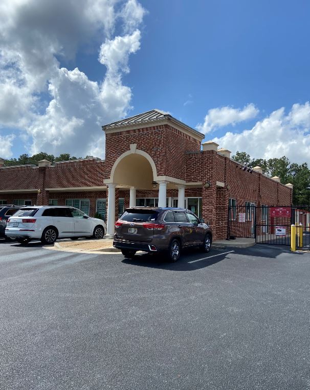 6416 Peake Rd, Macon, GA 31210