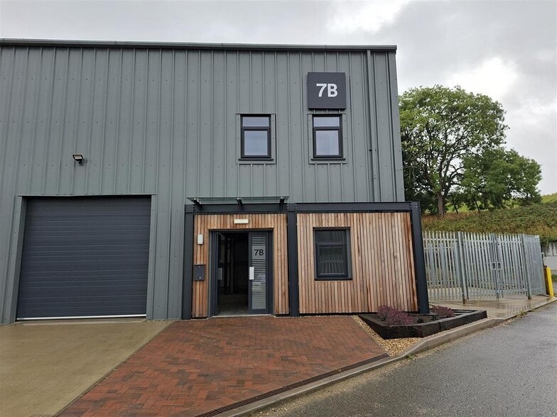 Unit 7B Middle Enterprise Rd, Wymondham for lease - Building Photo - Image 1 of 17