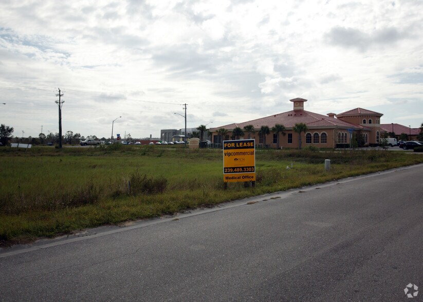 13731 Metropolis Ave, Fort Myers, FL 33912 Advance Radiology Imaging