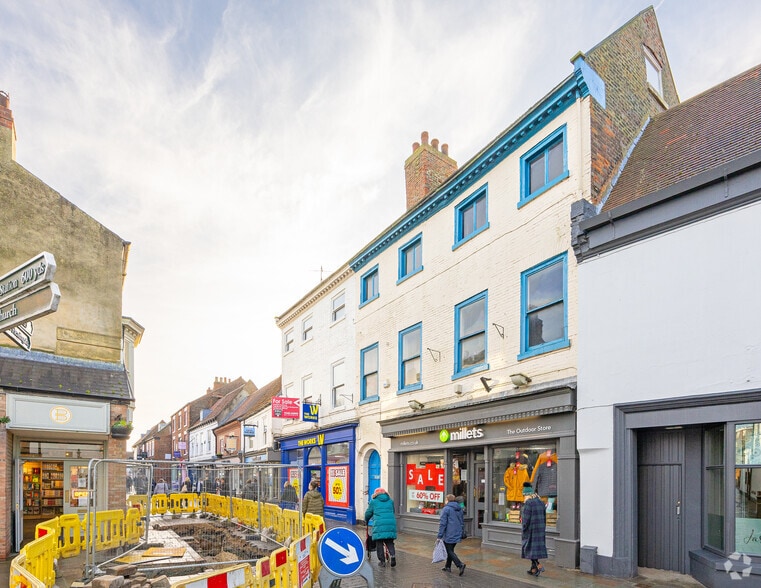 18 Butcher Row, Beverley for sale - Building Photo - Image 2 of 2