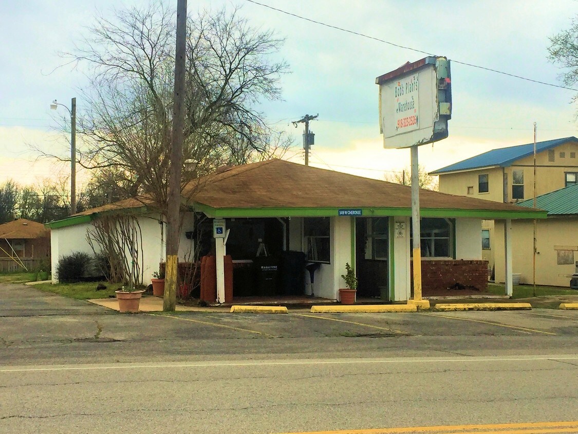 149 W Cherokee Ave, Langley, OK 74350
