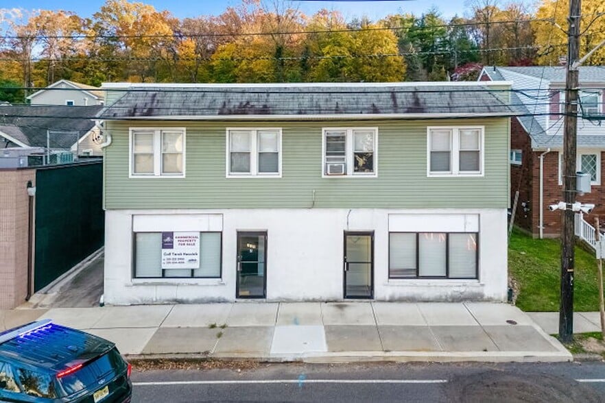 715 Main St, Caldwell, NJ for sale - Building Photo - Image 1 of 24