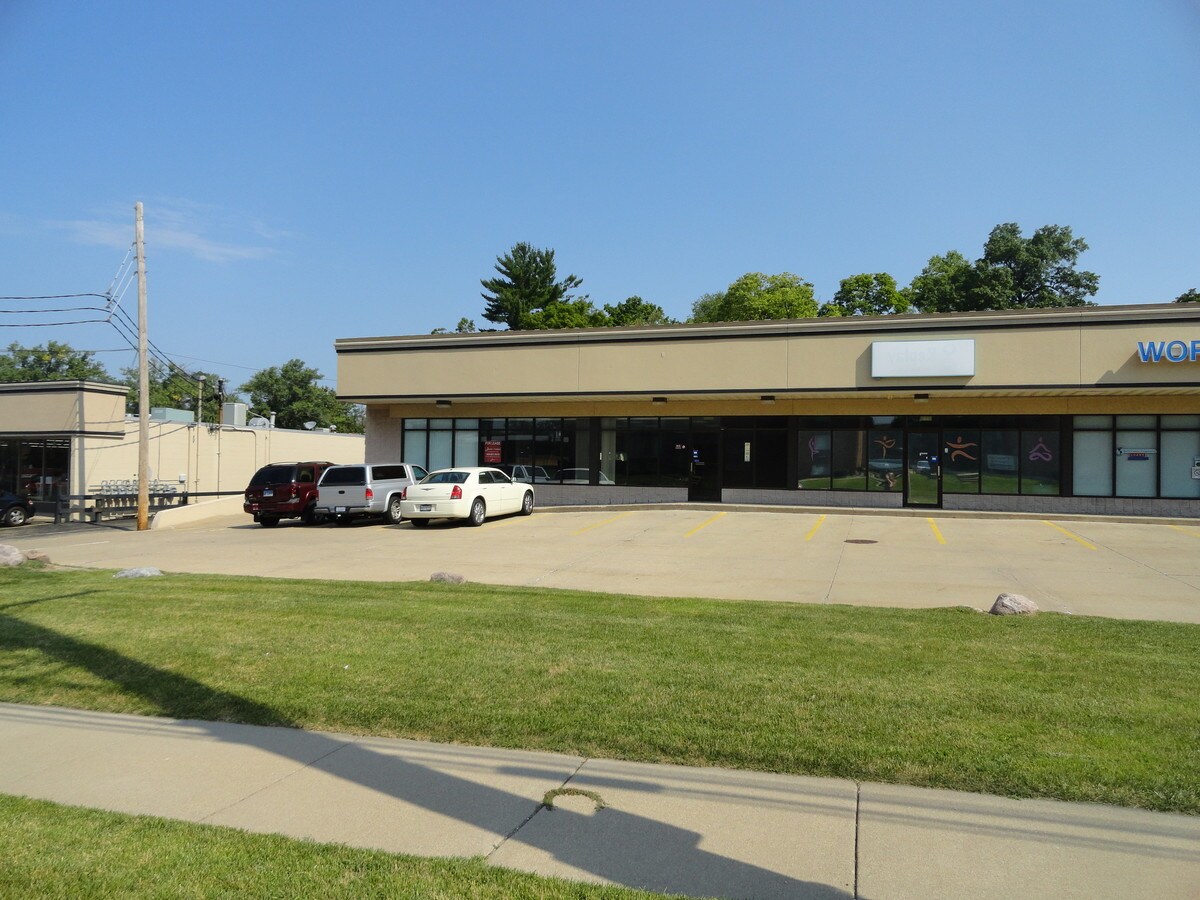 4408 N Knoxville Ave, Peoria, IL 61614 Oak Cliff Park