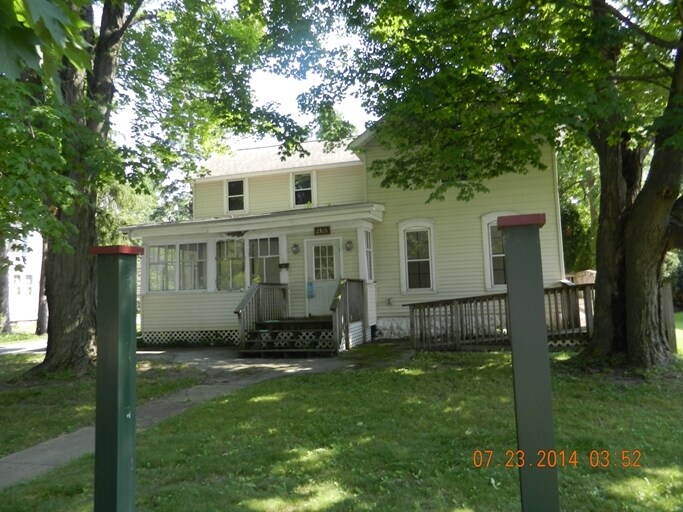 253 Main St, East Aurora, NY for sale Primary Photo- Image 1 of 1