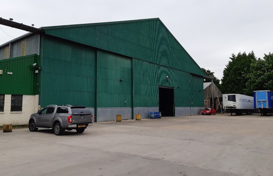 West Rd, Ellesmere Port for lease - Building Photo - Image 1 of 29