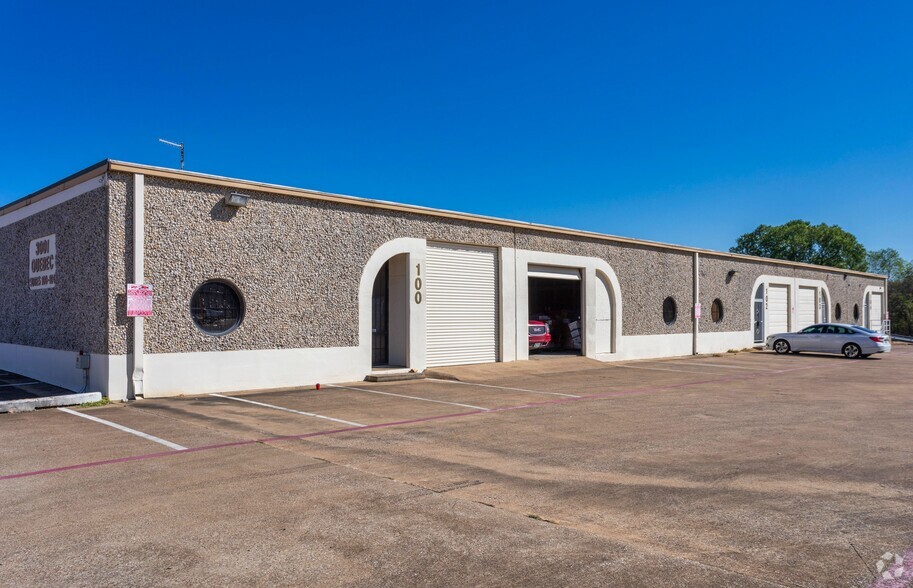 3001 Quebec St, Dallas, TX for sale - Primary Photo - Image 1 of 1